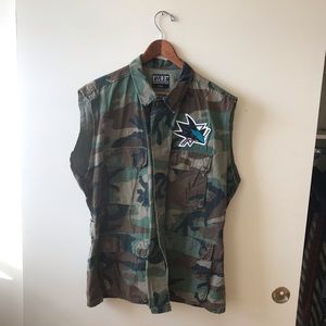 SJ Sharks Camo Vest